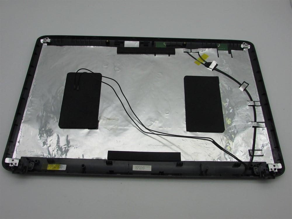SAMSUNG R525 Notebook  Lcd Arka Kapak