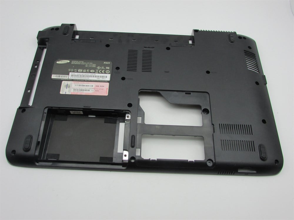 SAMSUNG R525 Notebook Alt Kasa