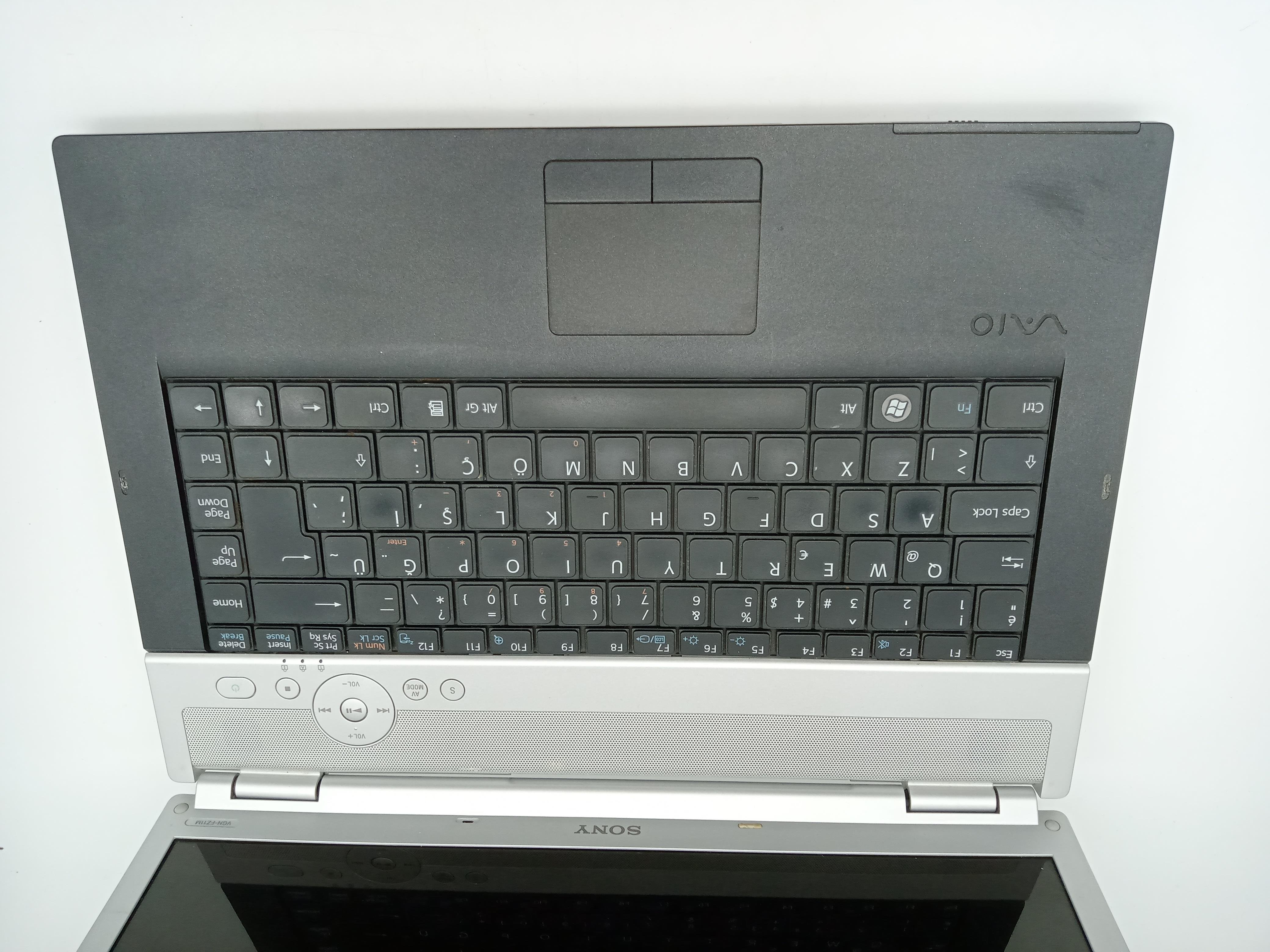 SONY VGN-FZIM İKİNCİ EL NOTEBOOK