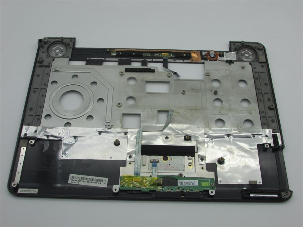 TOSHİBA -A300-17A Notebook Üst Kasa