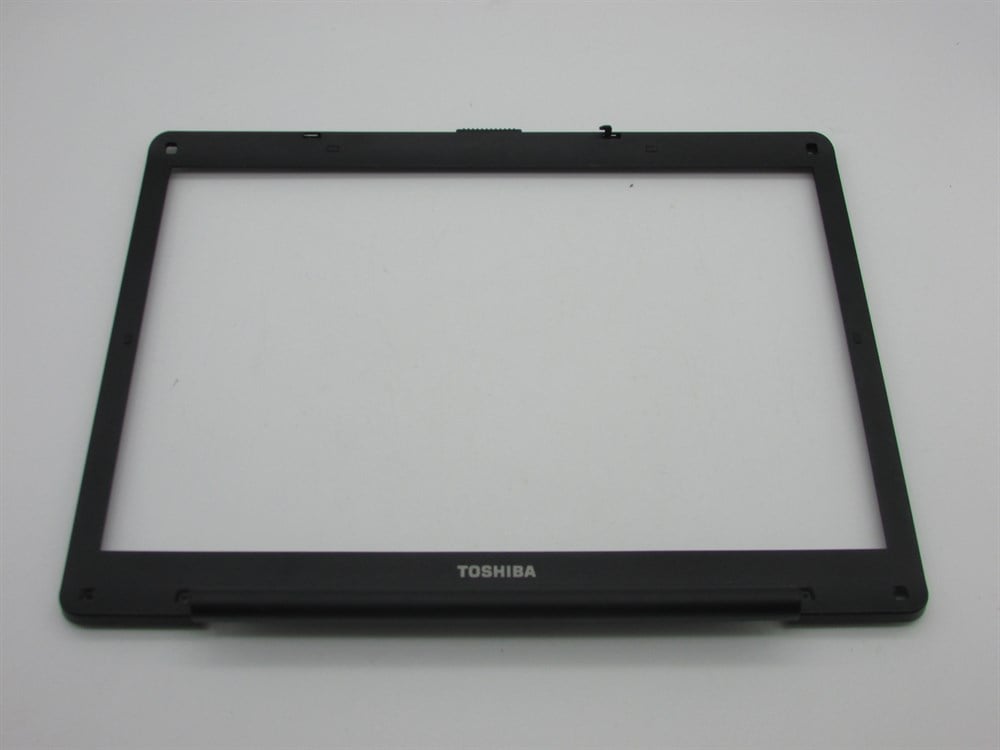 TOSHİBA EQUIUM A200- 1V0 MODEL NO PSAF5E-002006N5 Notebook Lcd Bezel On