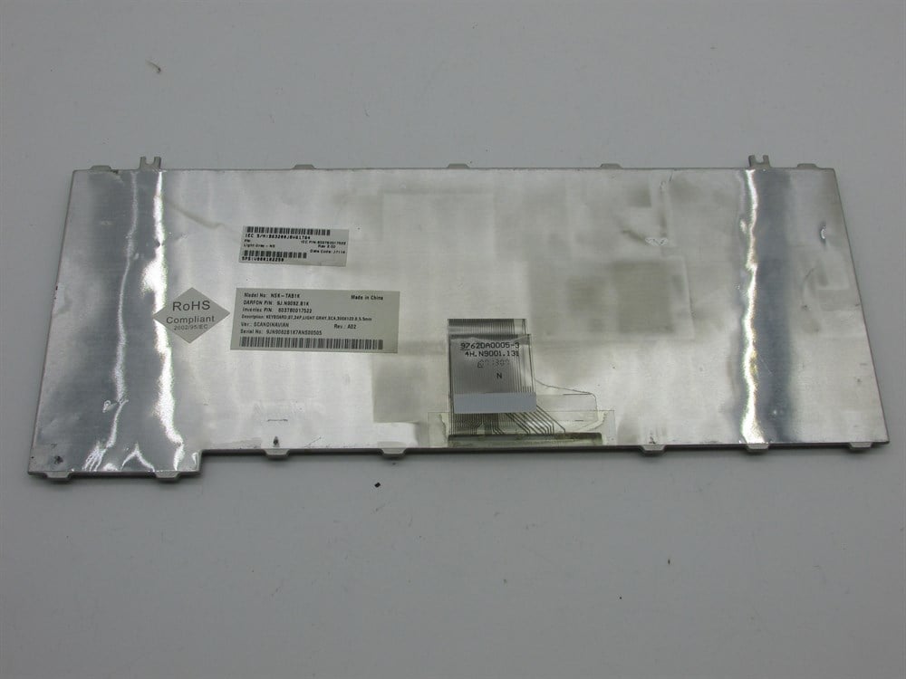 TOSHİBA EQUIUM A200- 1V0 MODEL NO PSAF5E-002006N5 Notebook  Klavye