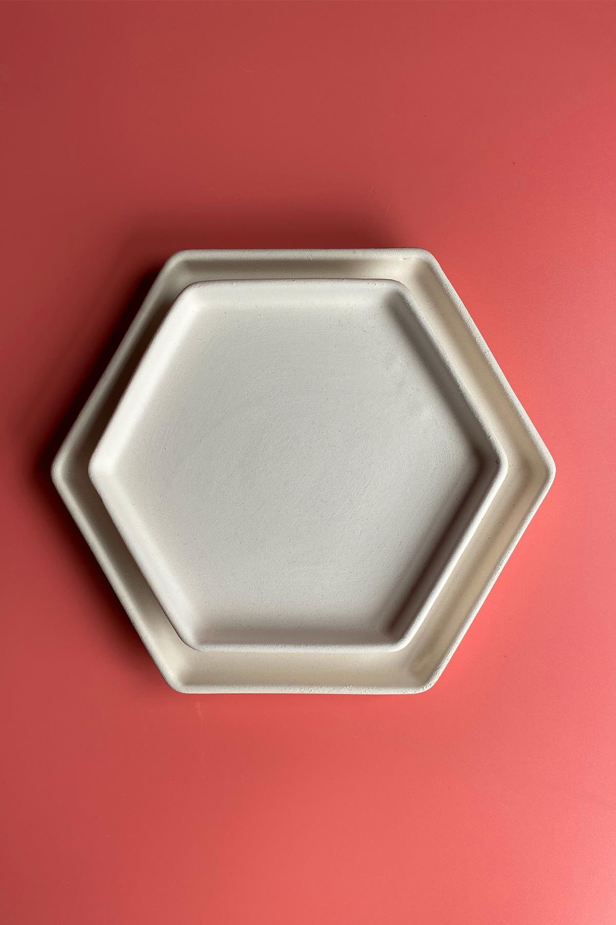 Шестиугольная тарелка керамическая Bisque