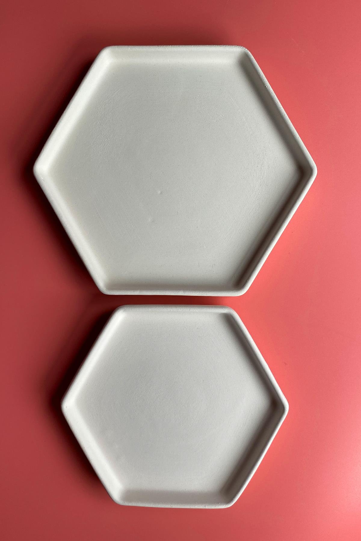 Шестиугольная тарелка керамическая Bisque