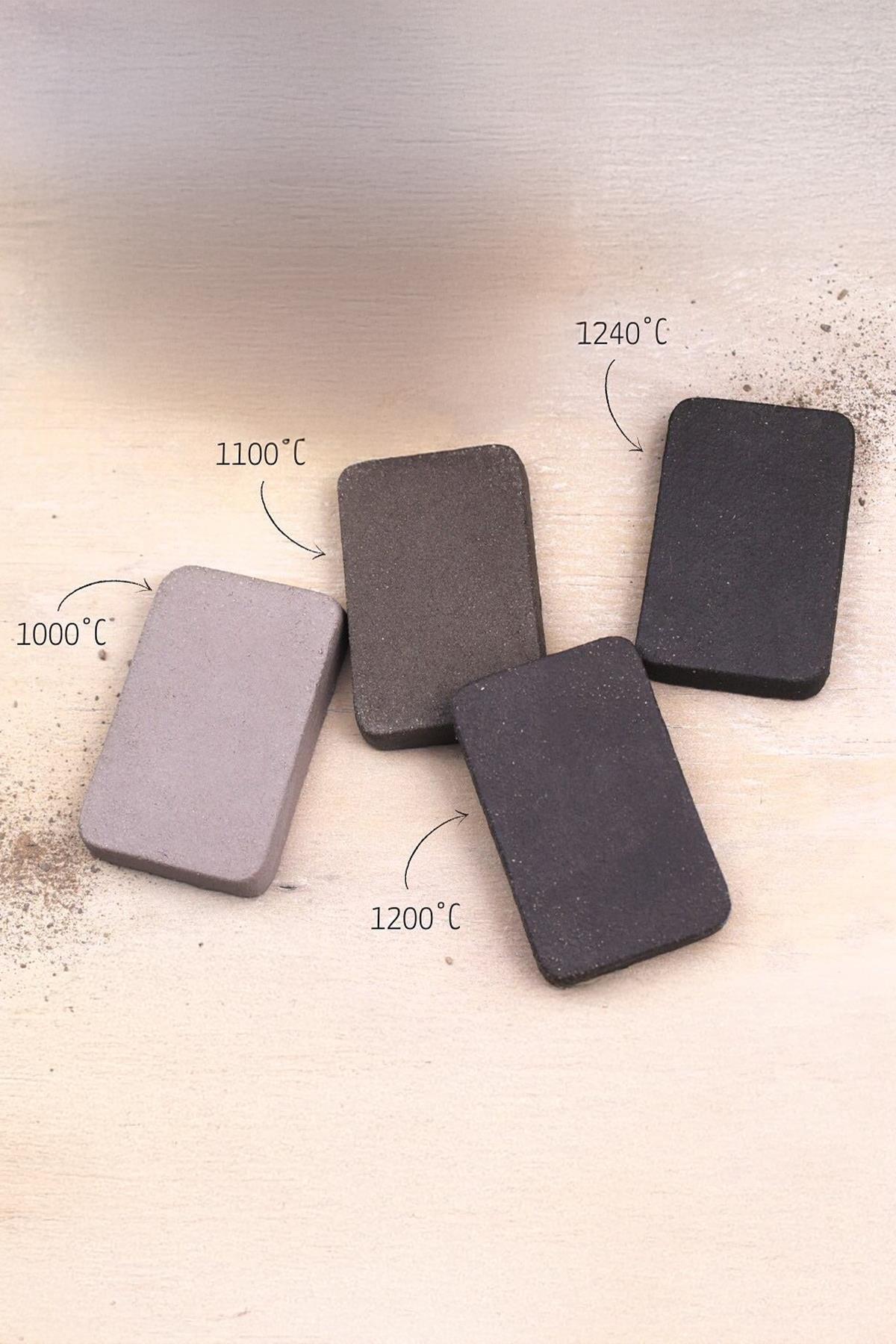Creaton Vacuumed Clay Black 376
