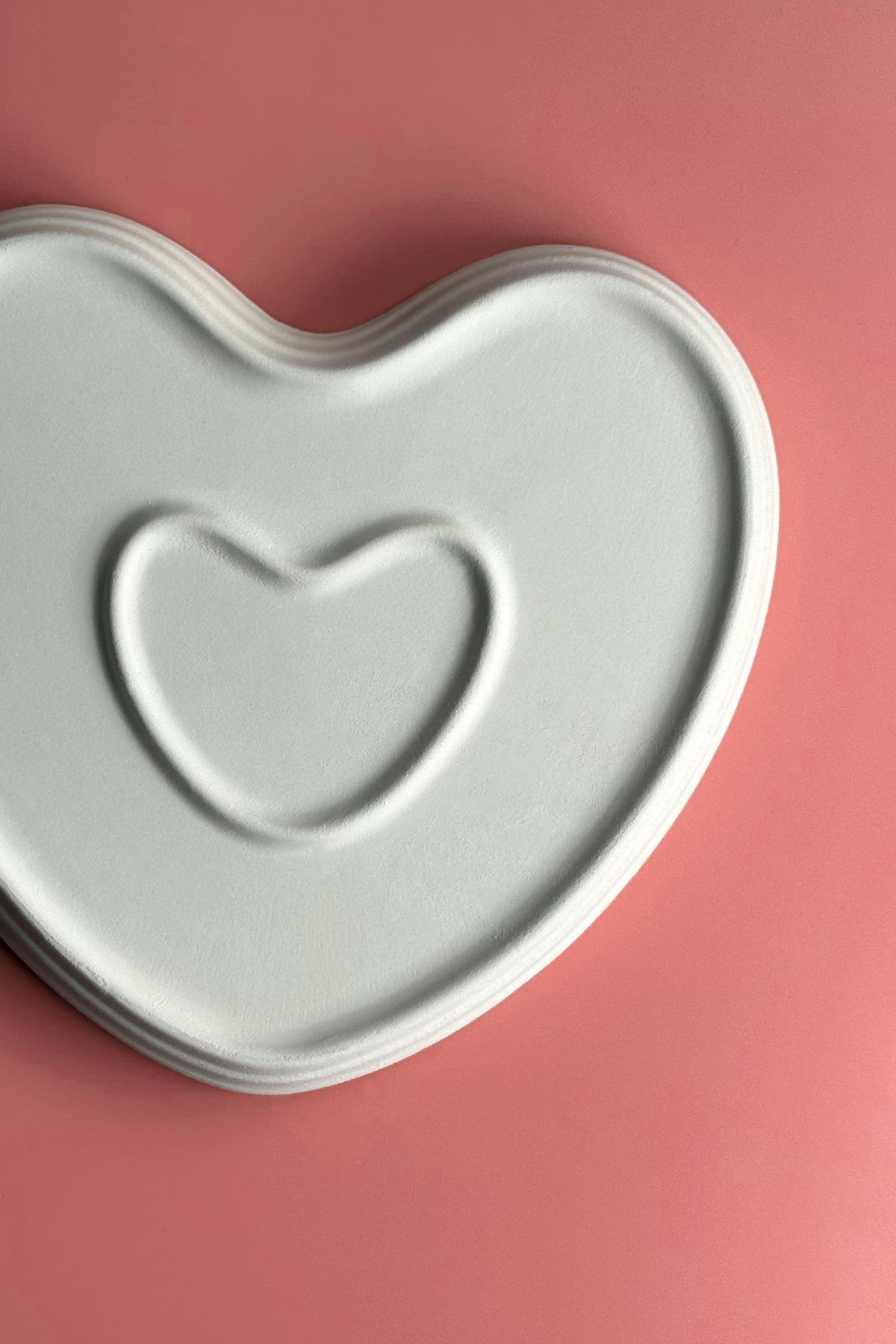 Kalp Tabak Seramik Bisküvi