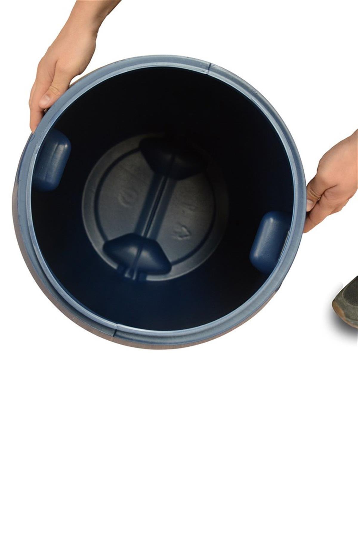 Пластиковая бочка Refsan