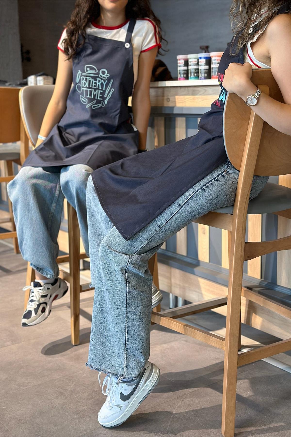 Красочный стильный фартук для мастерской - Pottery Time