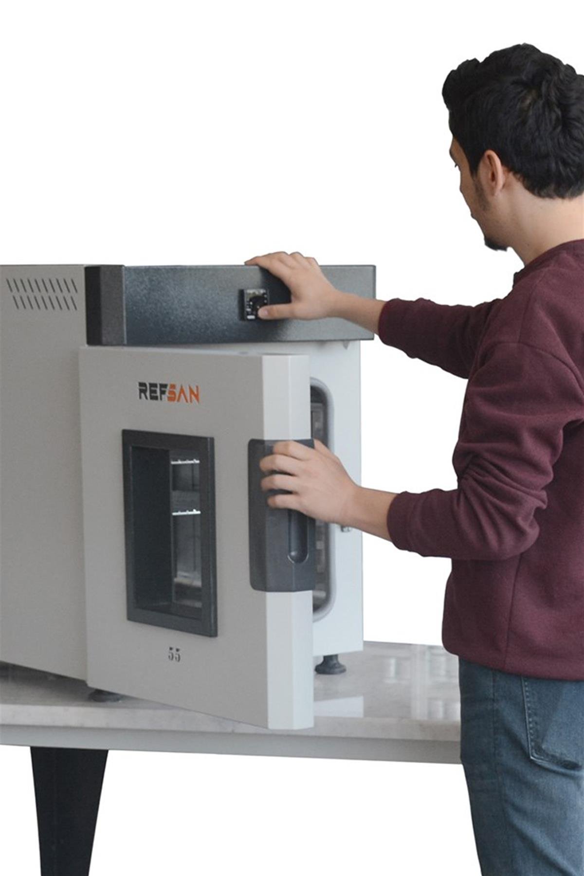 RK55 DRYING KILN / INCUBATOR( 0 - 300 C)