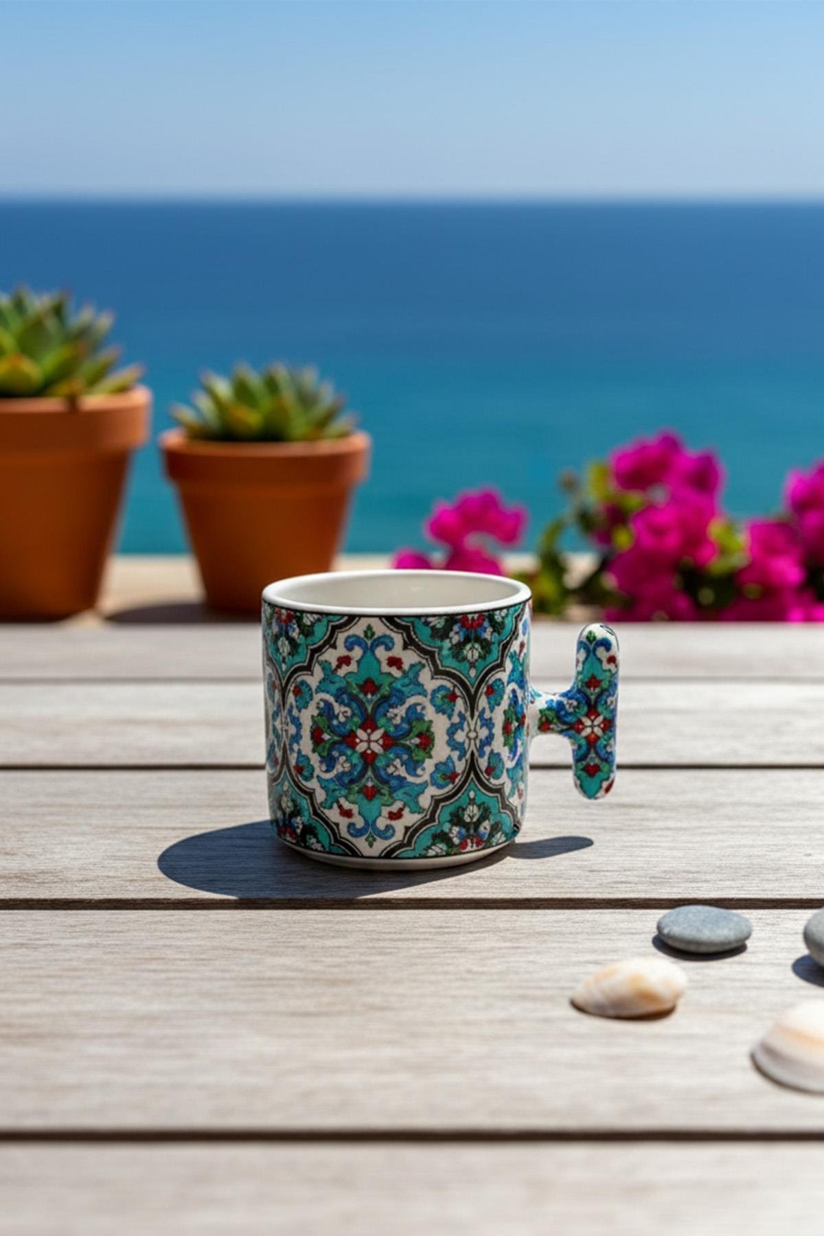 Кружка T - керамическая бисквит