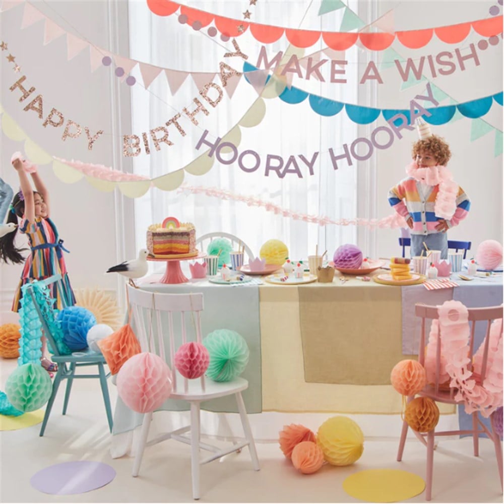 Meri Meri - Rainbow Birthday Garland - Gökkuşağı Doğum Günü Asılan Süsler - 8 parça Asılan Süsler