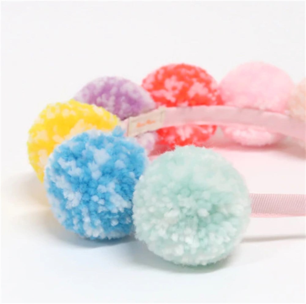 Gökkuşağı Pompom Taç Gizden Gelenler