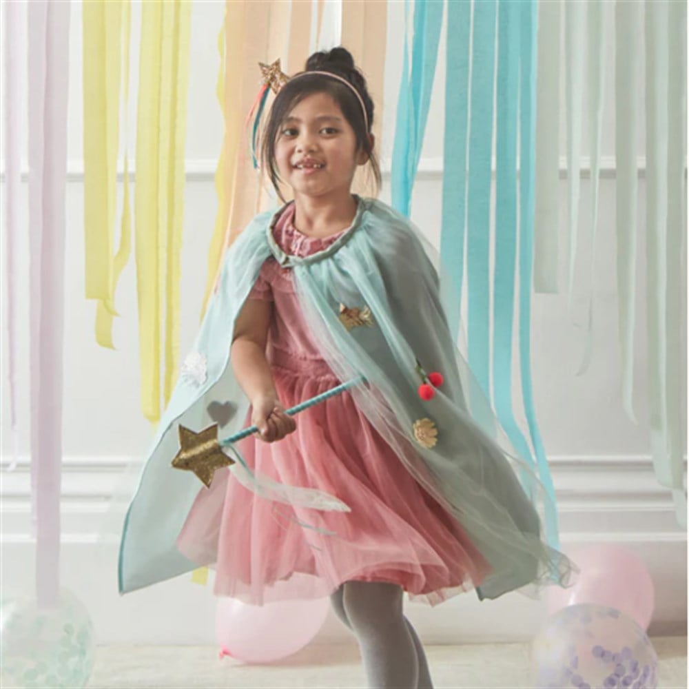 Ikon Pelerin & Değnek Gizden Gelenler