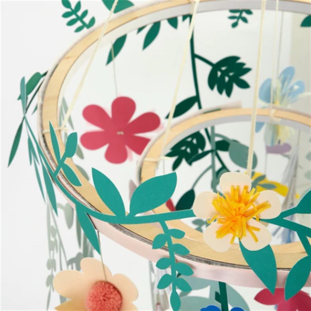 Paper Garden Chandelier Gizden Gelenler