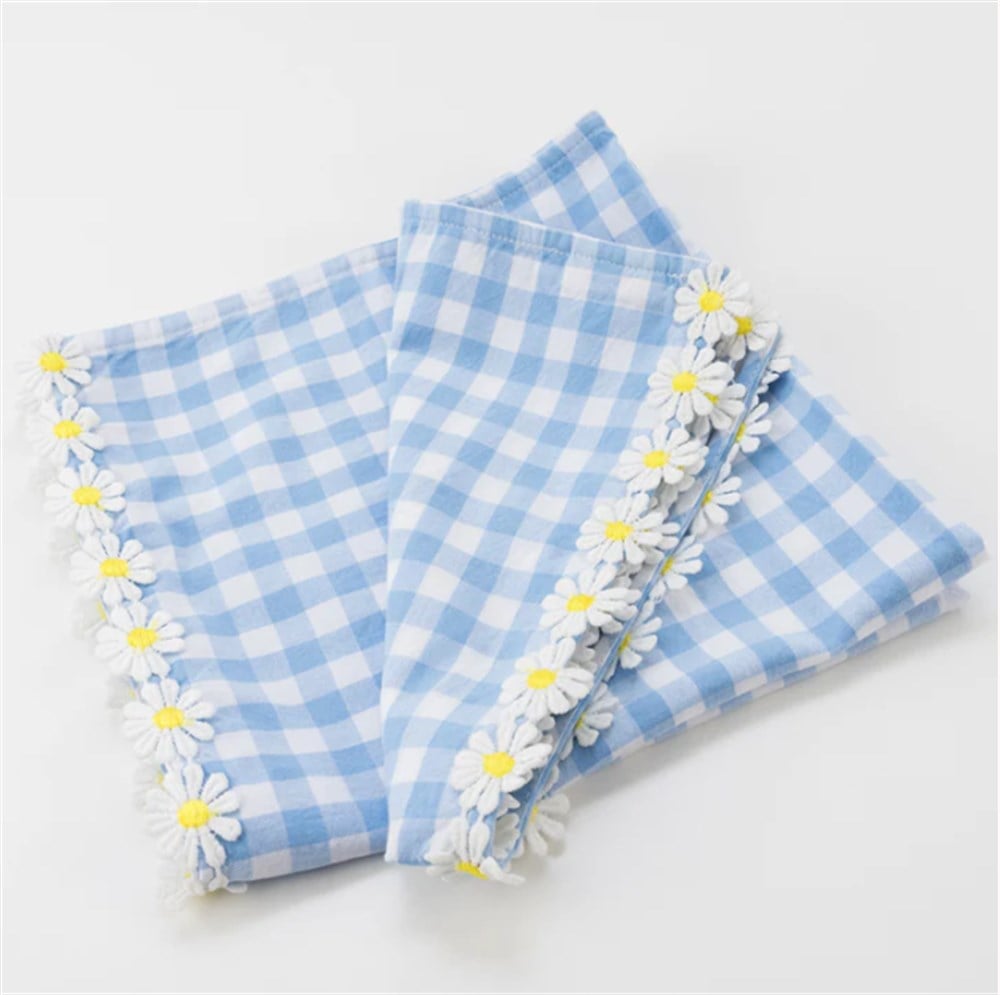 Meri Meri - Daisy Edge Gingham Napkins - Papatya Detaylı Pötikare Kumaş Peçeteler - 4'lü Peçeteler