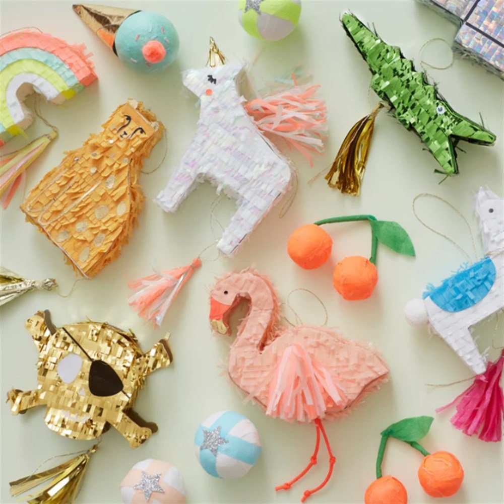 Meri Meri - Skull Pinata Favor / Korsan Mini Pinyata Süprizli Konfetiler ve Toplar