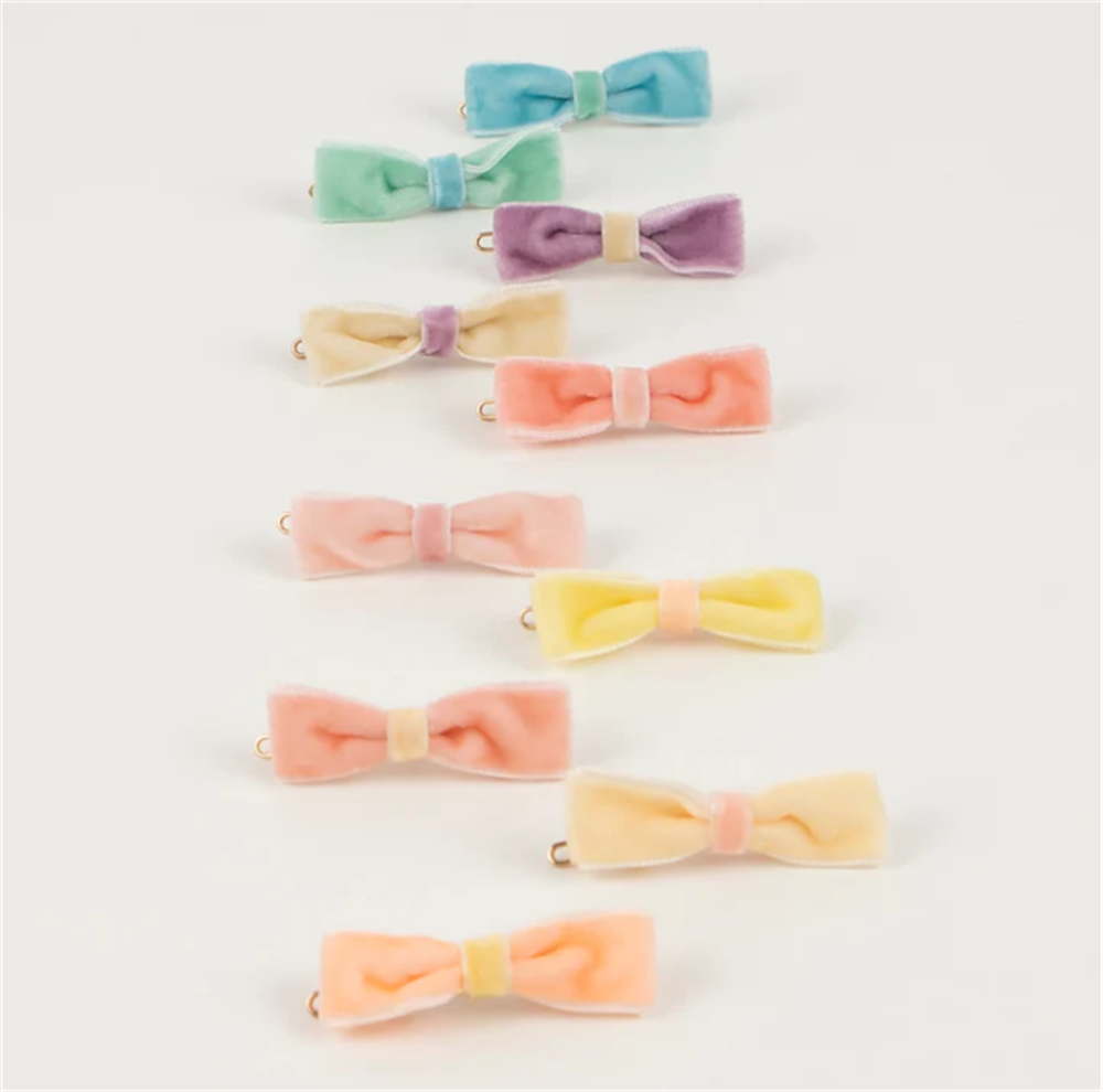 Meri Meri - Pastel Velvet Mini Bow Clips - Pastel Renk Kadife Tokalar - 10'lu Tokalar ve Taçlar