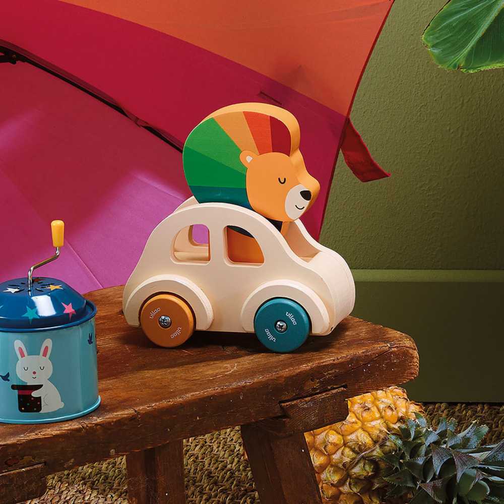 VilacVilac - Sesli Ahşap Araba - Aslan7426Y