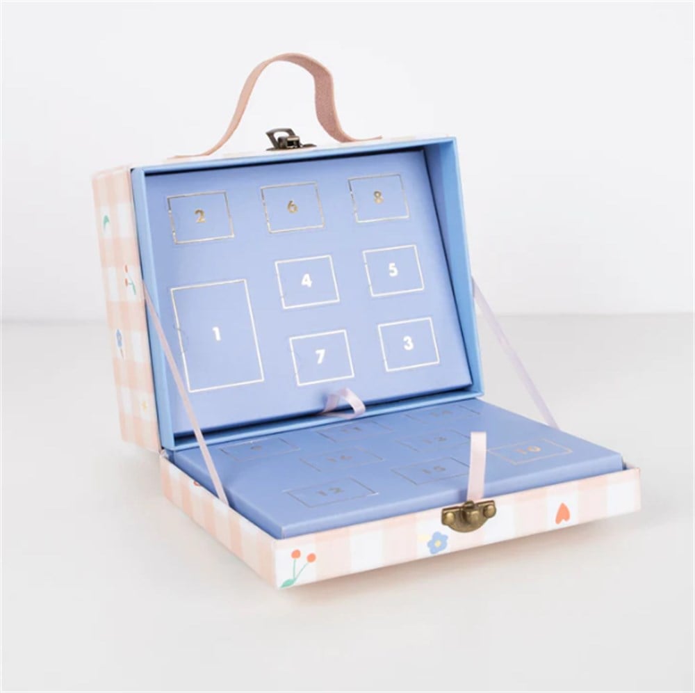 Meri Meri - Enamel Charm Necklace Advent Calendar - Kolye Advent Calendar Yeni Yıl