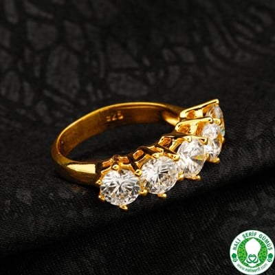 Beş Taş Zirkon Taşlı Altın Kaplamalı 925 Ayar Gümüş Bayan Yüzüğü