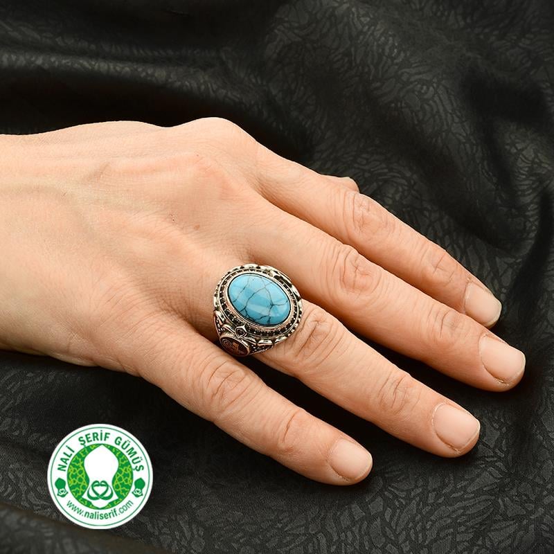 Değişebilir Yan Sembollü Oval Kasalı Kapşonlu Firuze Taşlı Gümüş Erkek Yüzük