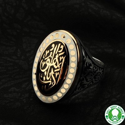 Edep Yahu Siyah Beyaz Mineli Gümüş Erkek Yüzüğü