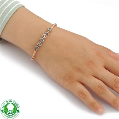 Elmas Görünümlü Zirkon Taşlı Gümüş Bayan Toplu Bileklik