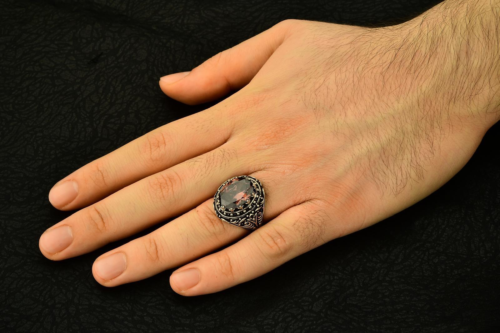 Kabartma Desen İşlemeli Kristal Kesim Brown Kahverengi Taşlı Oval Kasa 925 Ayar Erkek Gümüş Yüzük