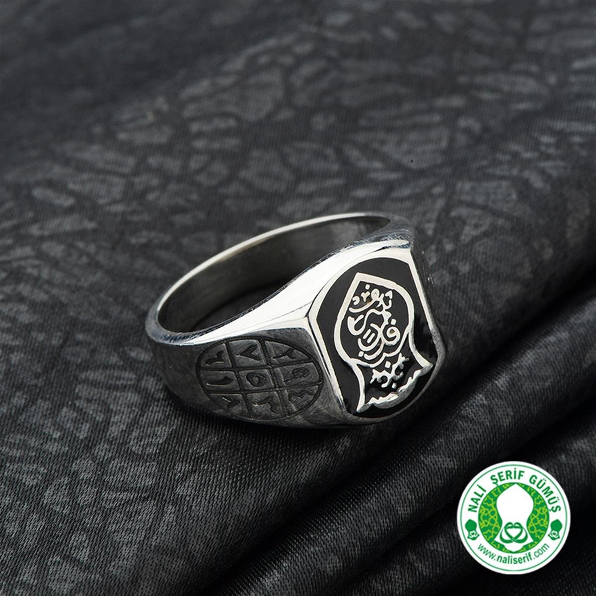 Yeşil Mineli Ebced Rakamlı Nali Şerif 925 Ayar Gümüş Erkek Yüzük