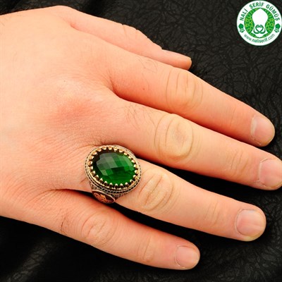 Zümrüt Yeşil Taşlı Kristal Kesim 925 Ayar Gümüş Erkek Yüzüğü