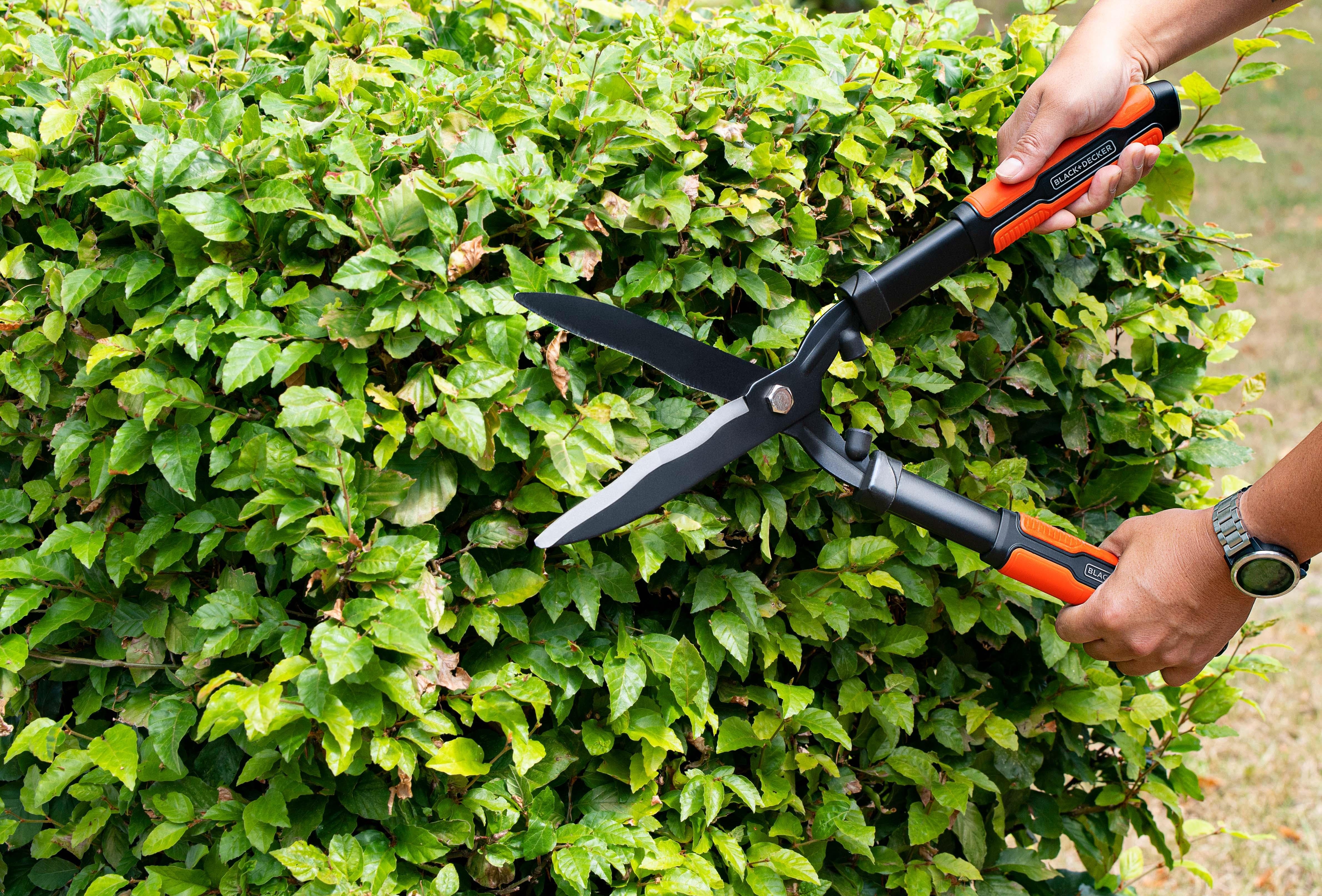 Black&Decker BD113 Çit Budama Makası 21 İnç Dalgalı BıçaklıBlack&Decker871125223455Bahçe ve Sulama Aletleri-LastikTR.com
