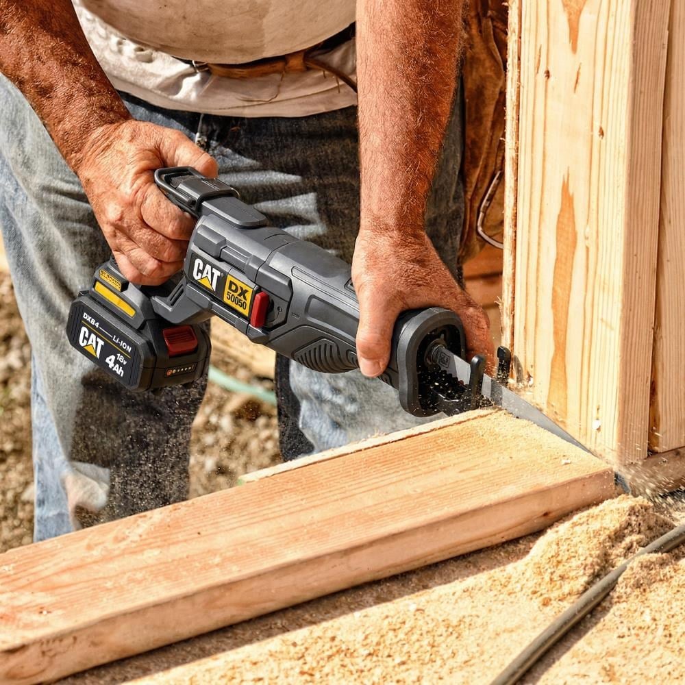 CAT DX5050 18Volt/4.0Ah Li-ion Tek Akülü Kömürsüz Profesyonel Tilki Kuyruğu TestereCATDX5050Kılıç Testere-LastikTR.com