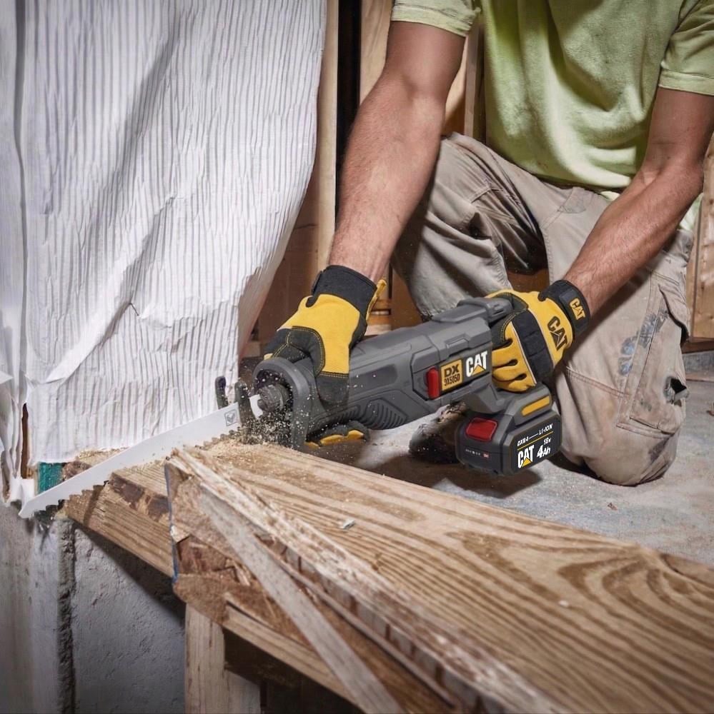 CAT DX5050 18Volt/4.0Ah Li-ion Tek Akülü Kömürsüz Profesyonel Tilki Kuyruğu TestereCATDX5050Kılıç Testere-LastikTR.com