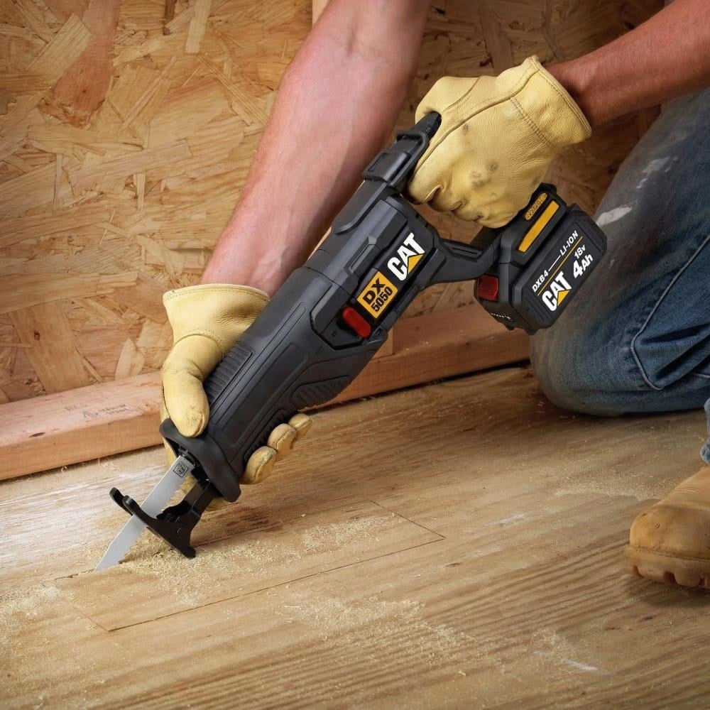 CAT DX5050 18Volt/4.0Ah Li-ion Tek Akülü Kömürsüz Profesyonel Tilki Kuyruğu TestereCATDX5050Kılıç Testere-LastikTR.com
