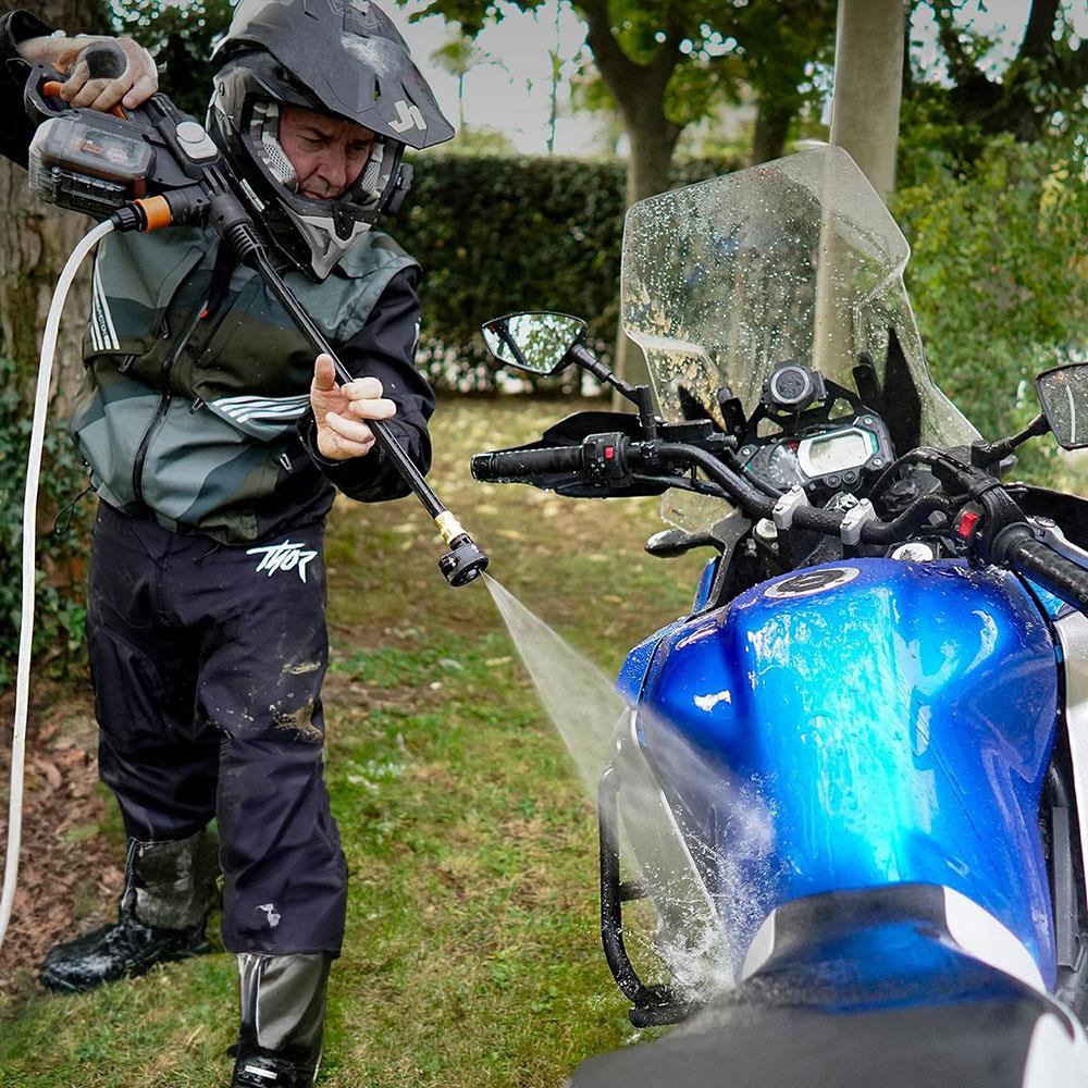 WORX WG633E 20Volt 4.0Ah. Li-ion 56Bar Kömürsüz Basınçlı Yıkama Tabancası + 2 Parça Yıkama Seti 