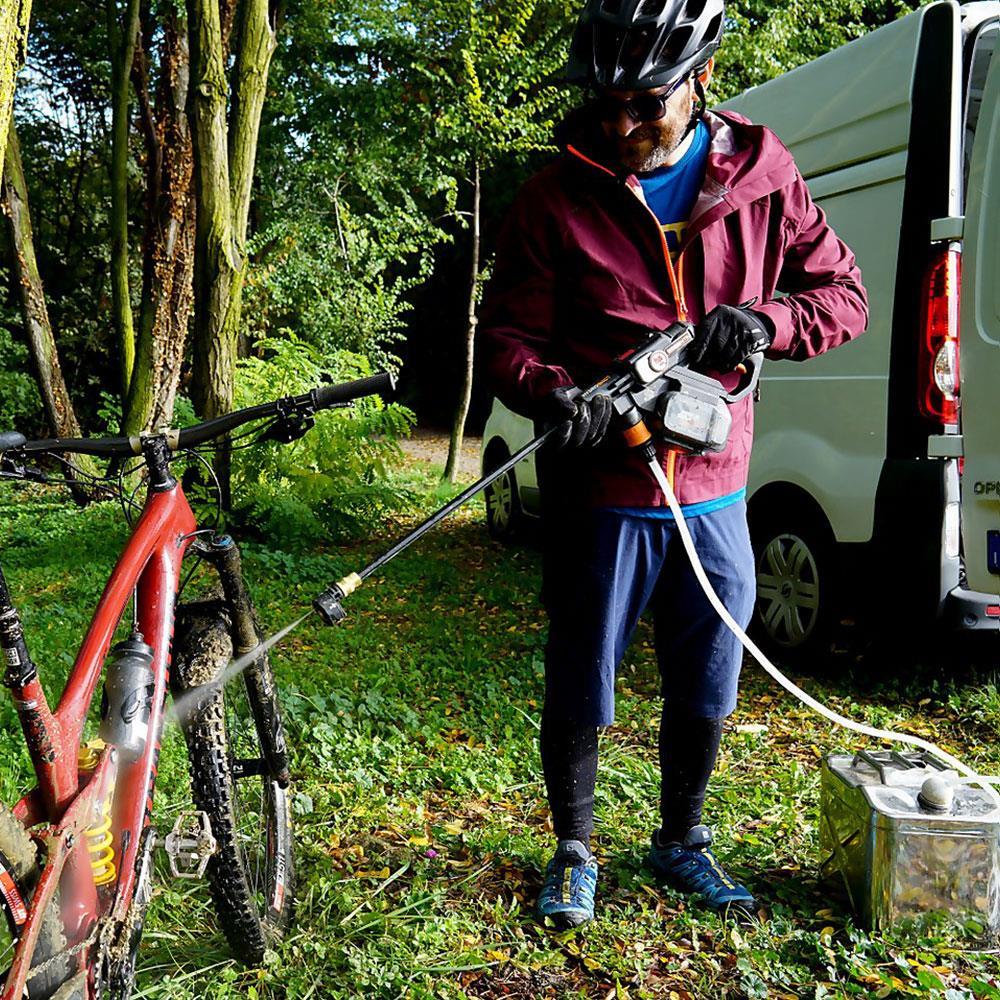 WORX WG633E 20Volt 4.0Ah. Li-ion 56Bar Kömürsüz Basınçlı Yıkama Tabancası + 2 Parça Yıkama Seti 