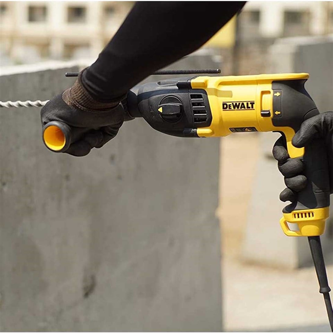 Dewalt D25133K-TR 800W 2.6J Profesyonel SDS-Plus Kırıcı-Delici MatkapDewaltZM_D25133KKırıcı Deliciler-LastikTR.com