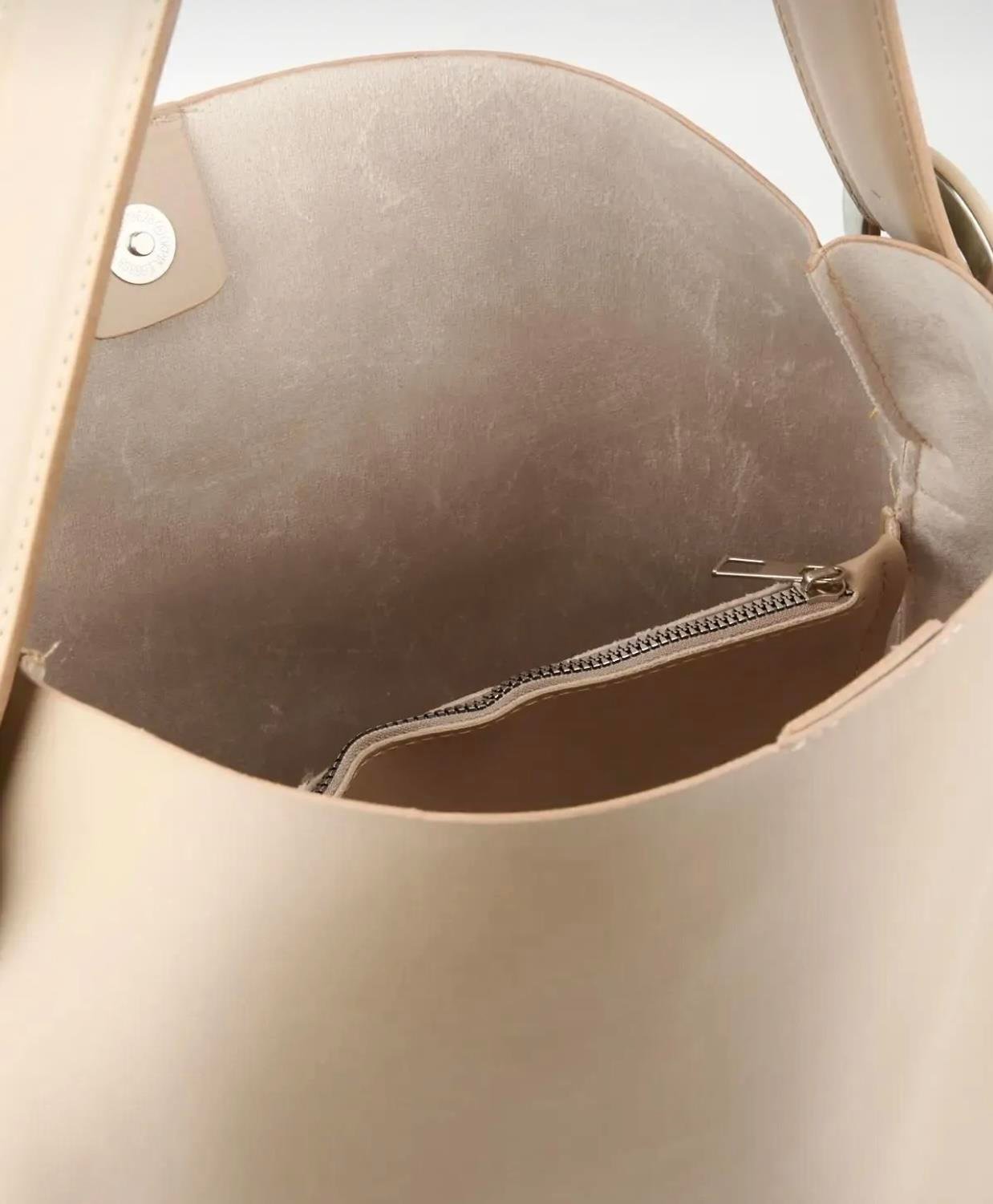 Ella Vizon Shoulder Bag