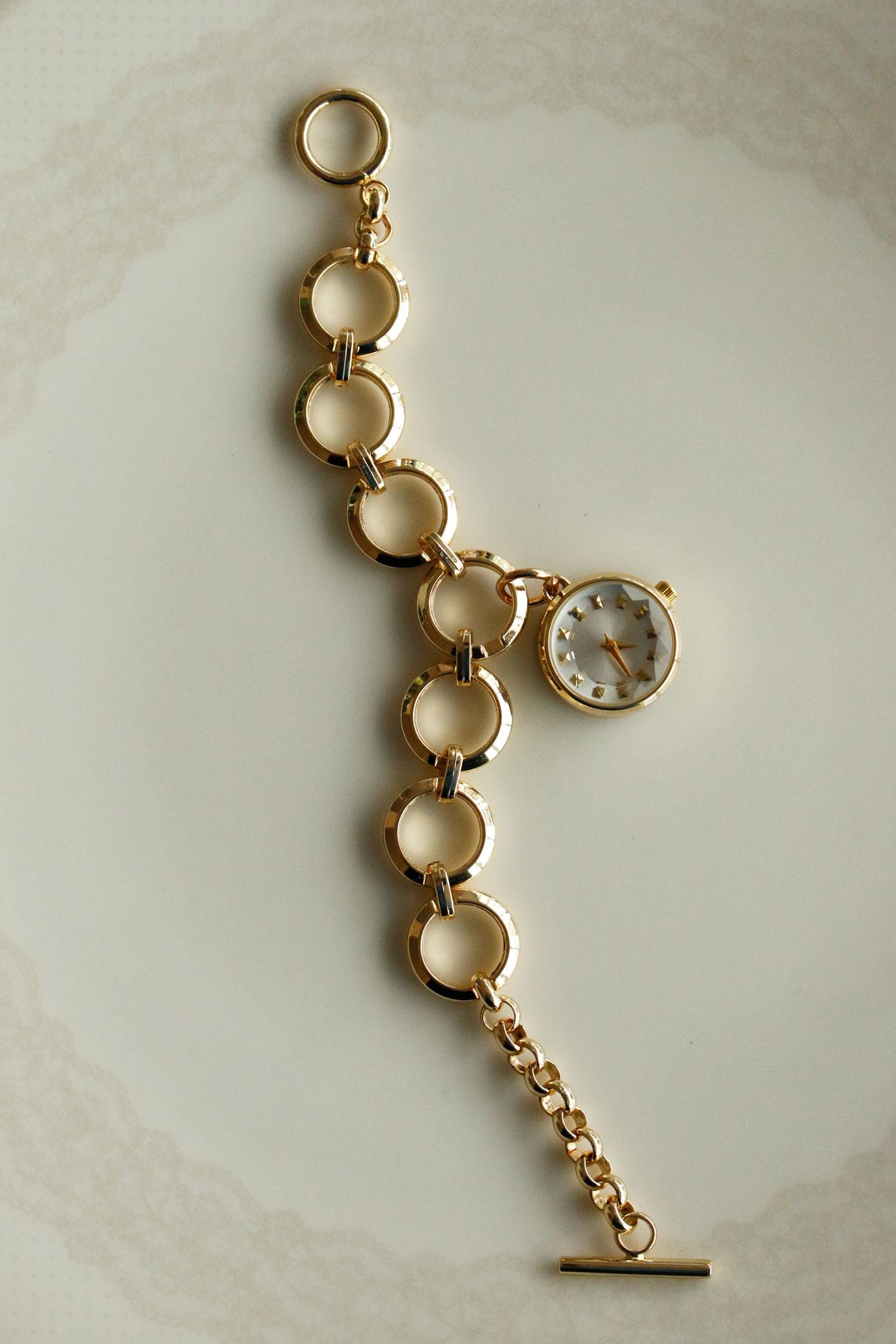 Melorin Gold Oval Metal Kadın Kol Saati