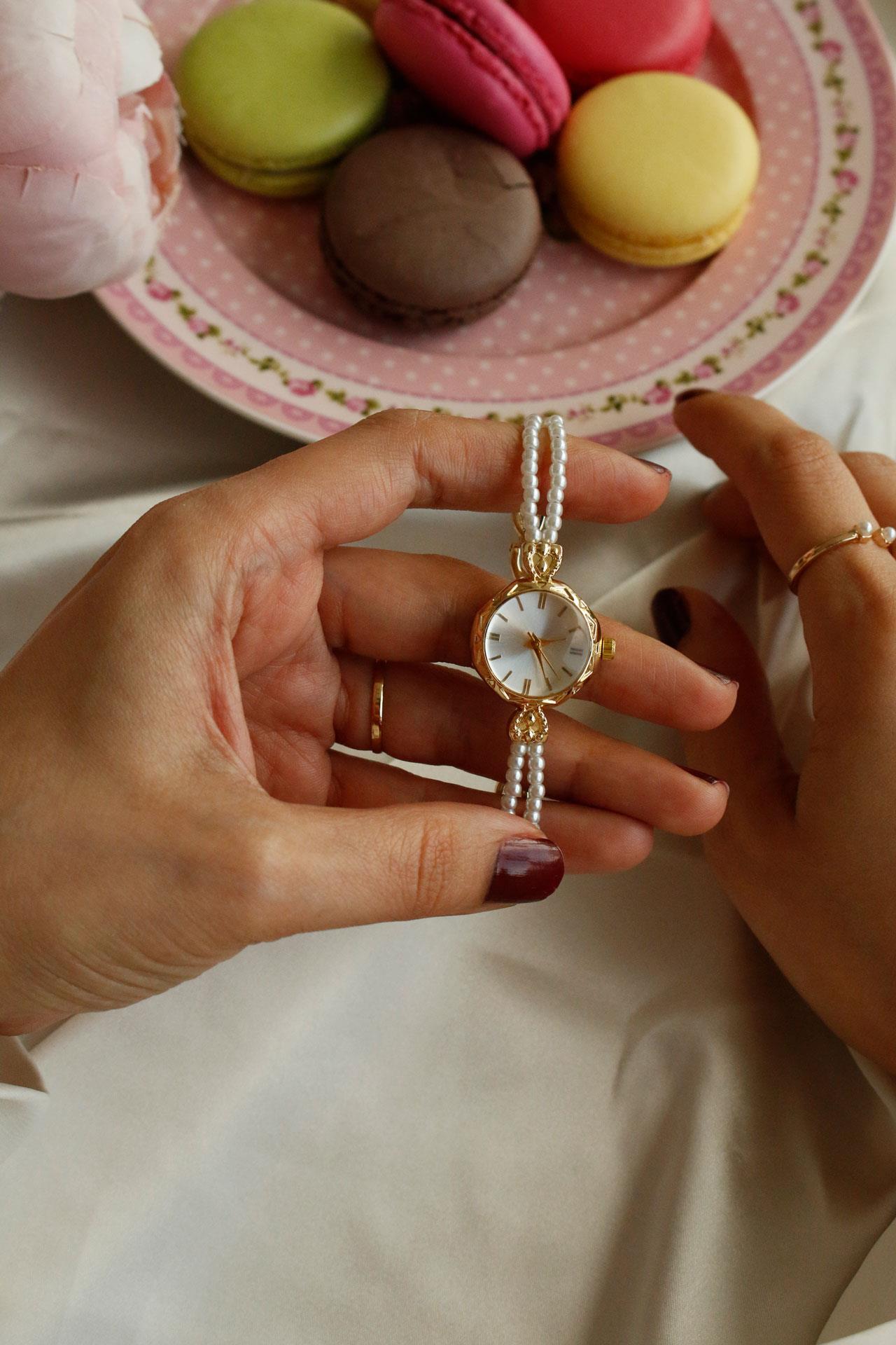 Pearl Gold Metal İncili Kol Saati 02
