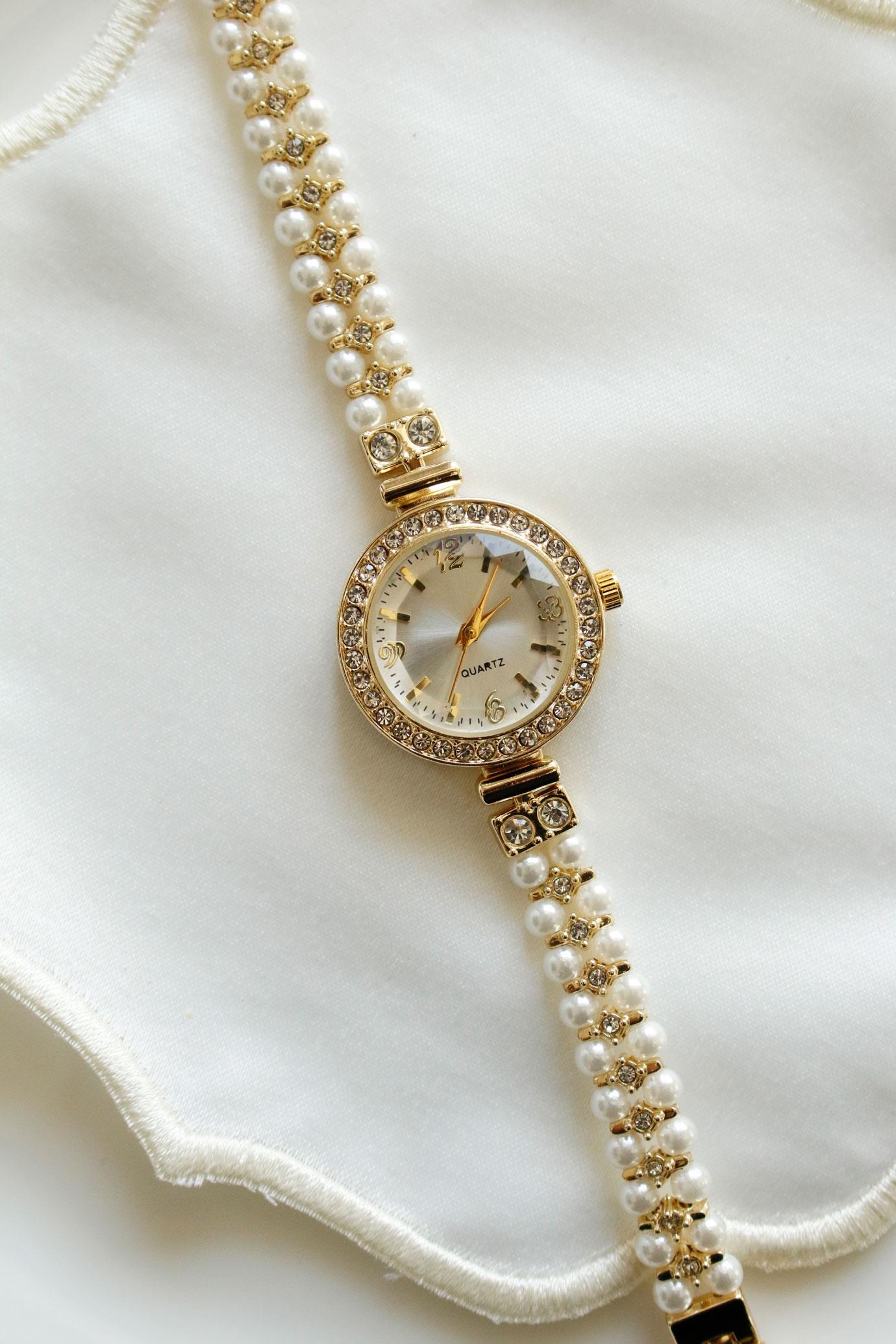 Pearl Gold Metal İncili Kol Saati 10