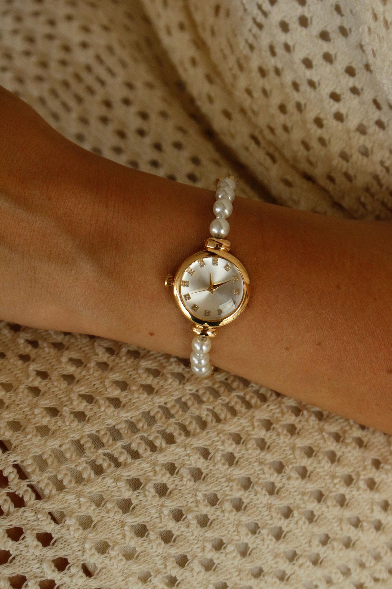 Pearl Gold Yuvarlak Metal İncili Kol Saati 14
