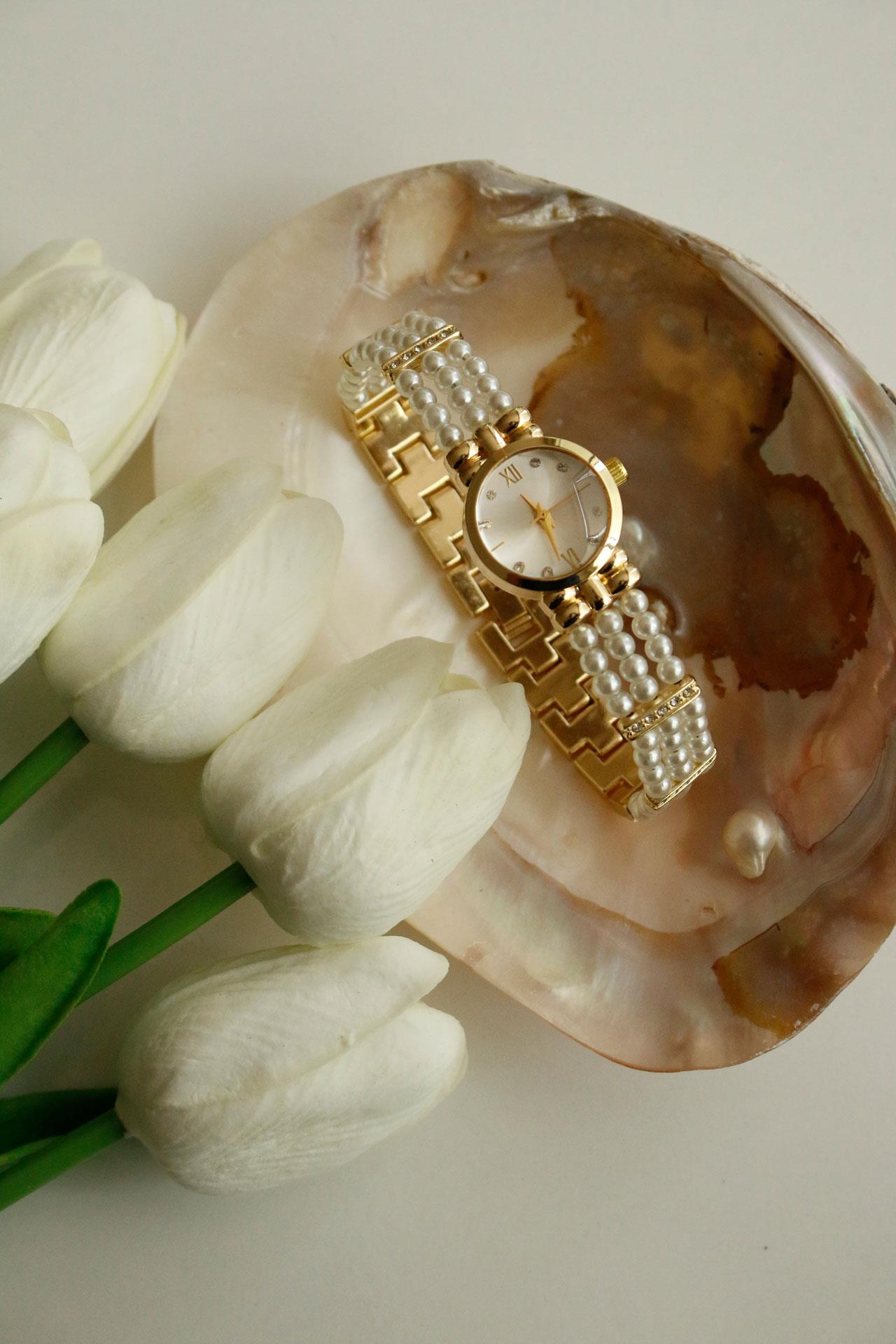 Pearl Gold Yuvarlak Metal İncili Kol Saati 10