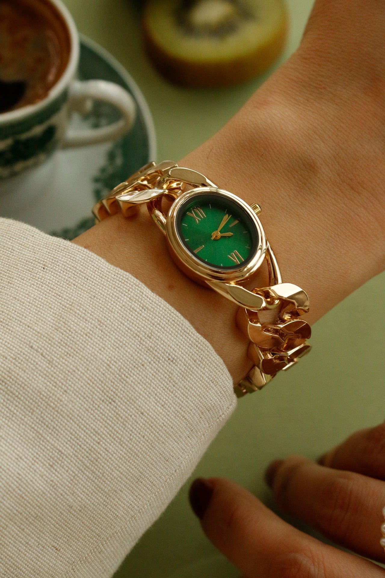 Premium Aveny Oval Gold Metal Kol Saati(yeşil kadran)