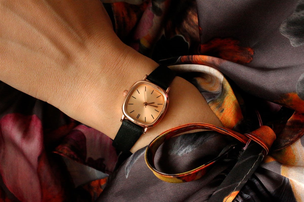 Rose Minimal Deri Kayışlı Saat