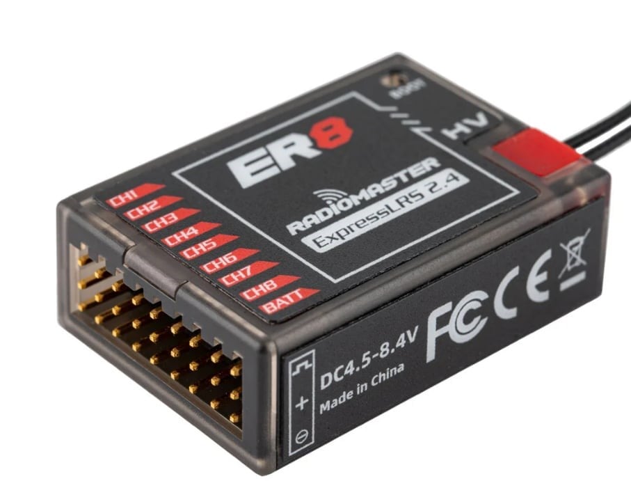 PARASUTRadiomaster ER8 2.4Ghz ELRS PWM Alıcı