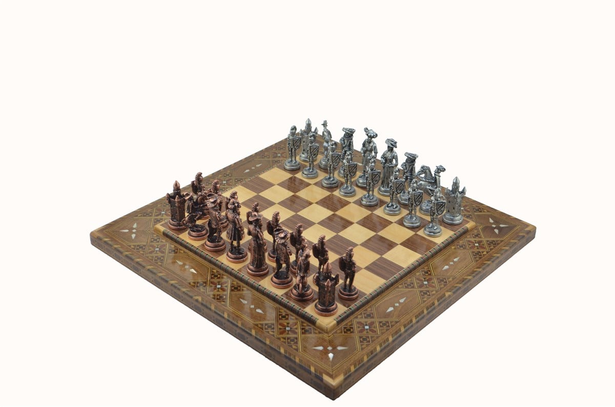 Gifthome Metal Satranç Takımı / Seti;Battal,İspanyol,Antik Taş,Düz Sedefli Satranç Tahtası
