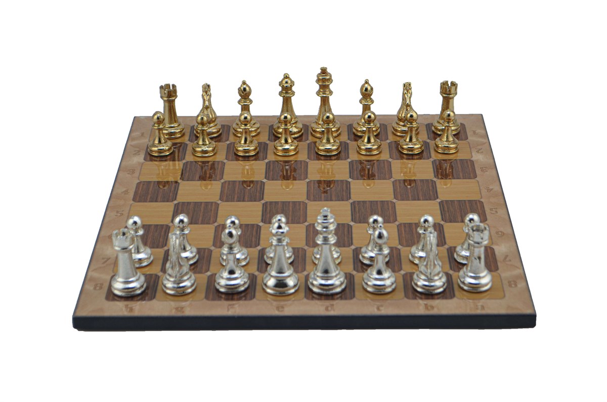 Gifthome Metal Satranç Takımı/Seti;Büyük,Klasik,Parlak Taş ve Rustik Ceviz Desen Satranç Tahtası