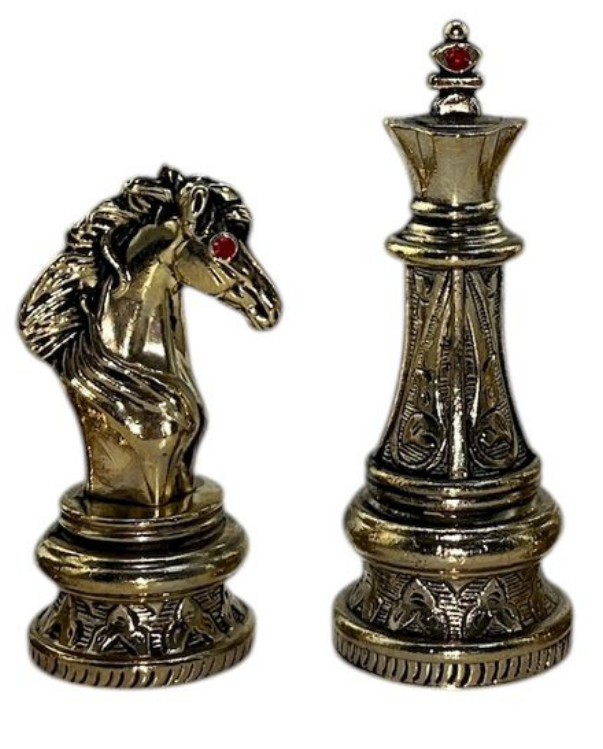 GiftHome Premium Battal Boy Metal İŞLEMELİ KLASİK Satranç Takımı  ve Katlanır Ceviz Desenli MDF Satranç Tahtası (43X43 cm.)