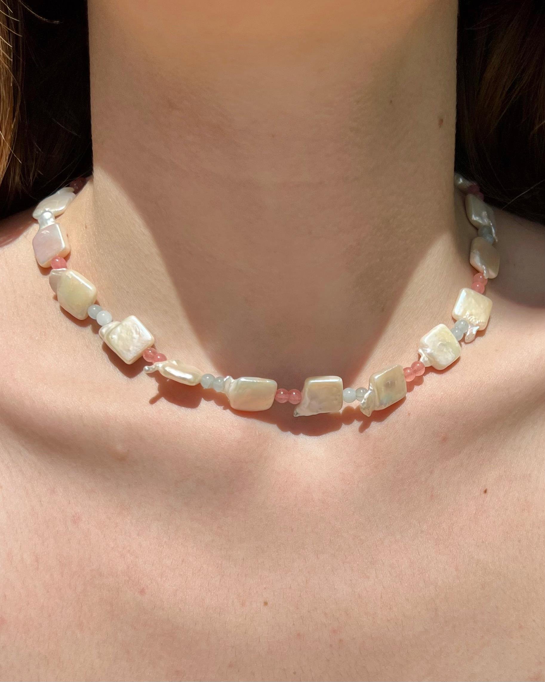 “ Carrie ” İnci Kolye